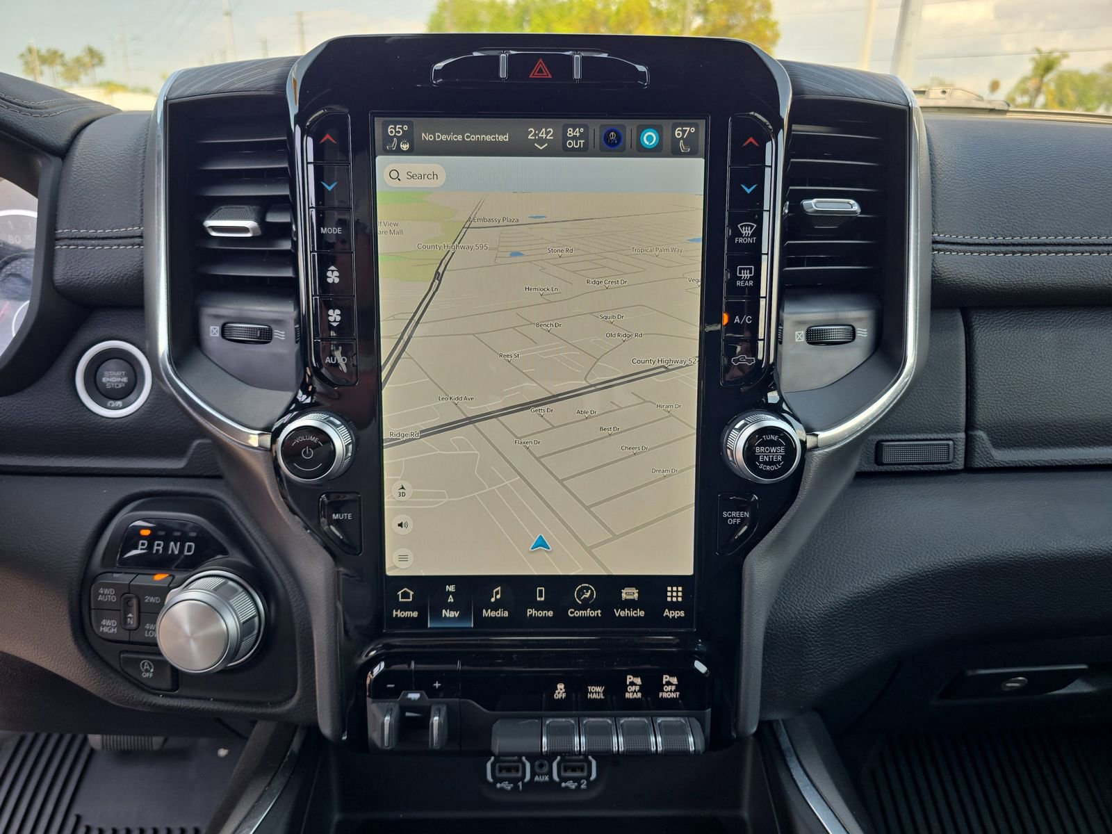 Used 2024 RAM 1500 Laramie image 16