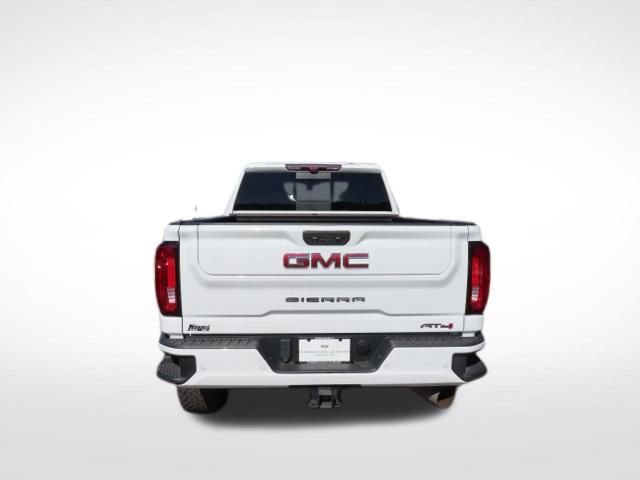 Used 2021 GMC Sierra 2500 AT4 w/ AT4 Premium Plus Package image 4