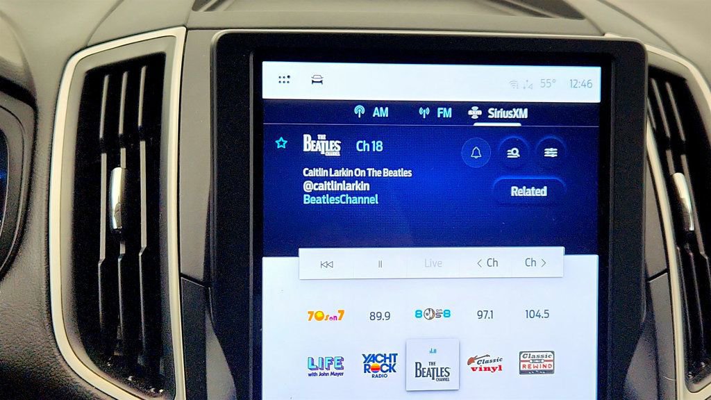 Used 2024 Ford Edge SEL image 18