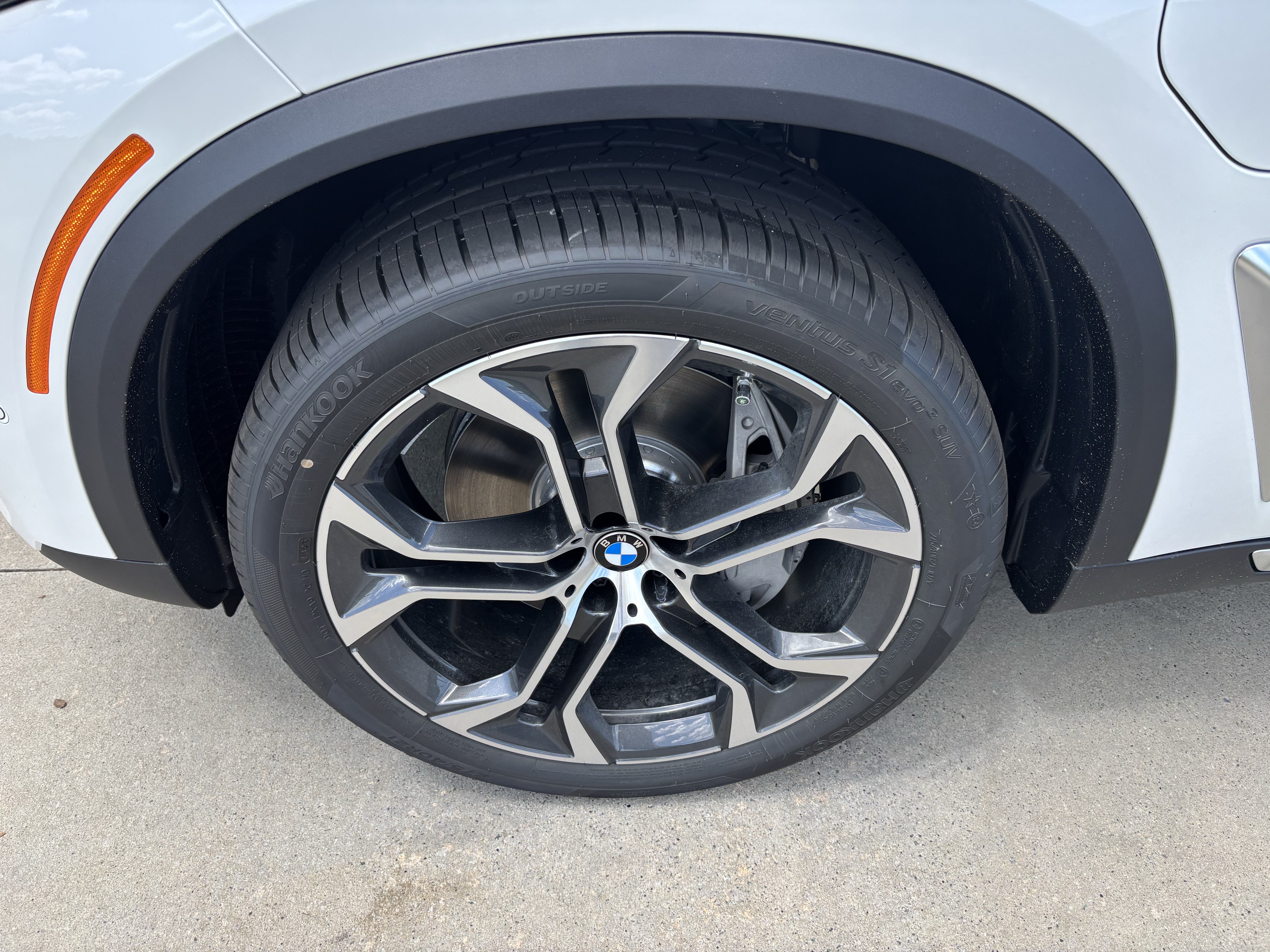New 2026 BMW X5 xDrive50e AWD/4WD image 13