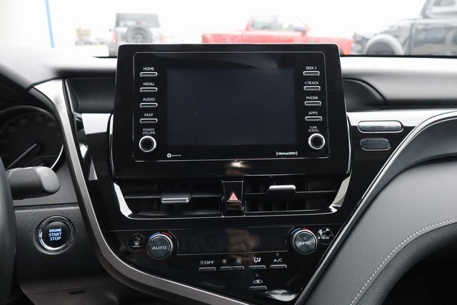 Used 2023 Toyota Camry SE image 22