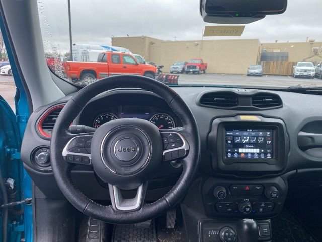 Used 2020 Jeep Renegade Trailhawk w/ Cold Weather Group image 11