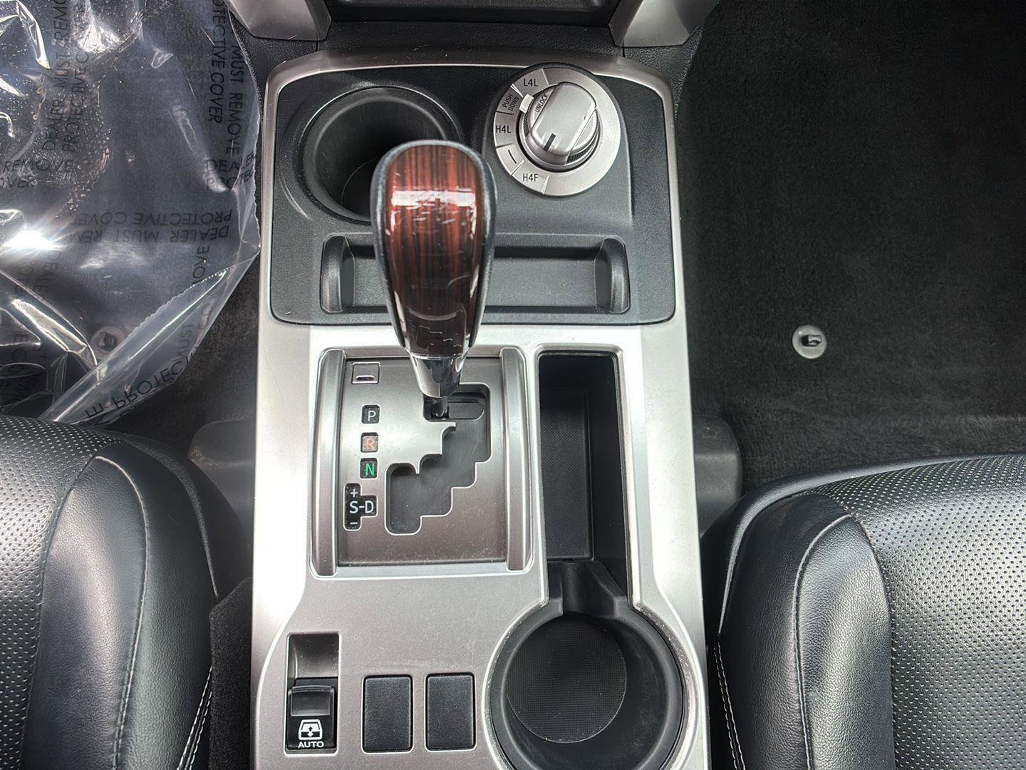 Used 2018 Toyota 4Runner Limited AWD/4WD image 33