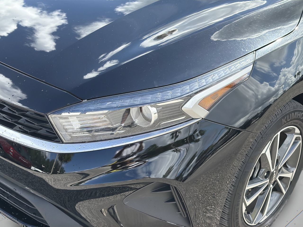 Used 2024 Kia Forte LXS FWD image 6