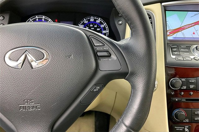 Used 2016 INFINITI QX50 AWD w/ Premium Plus Package image 25