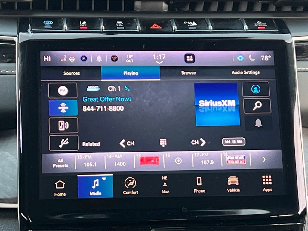 Used 2022 Jeep Grand Cherokee Limited 4xe image 21