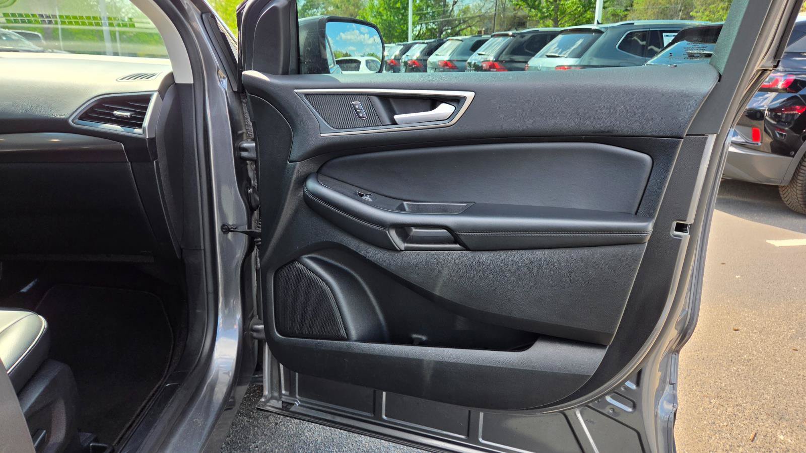 Used 2024 Ford Edge SEL AWD/4WD image 42