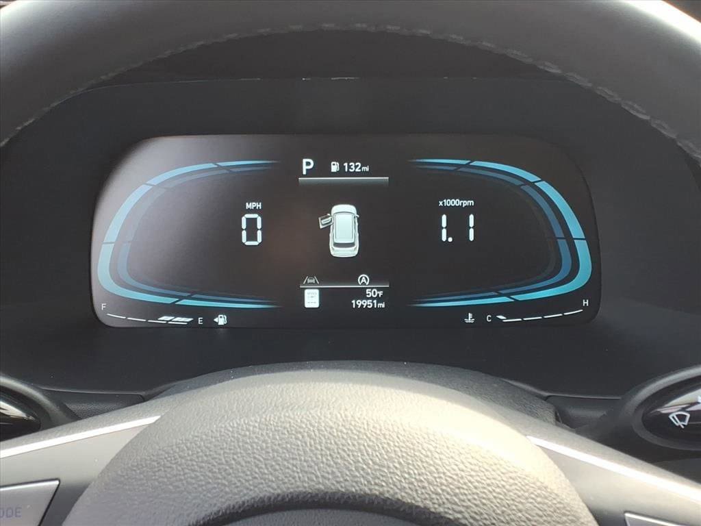 Used 2025 Hyundai Palisade SEL FWD image 16