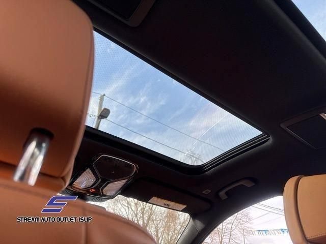 Used 2022 BMW 750i xDrive w/ Executive Package AWD/4WD image 33