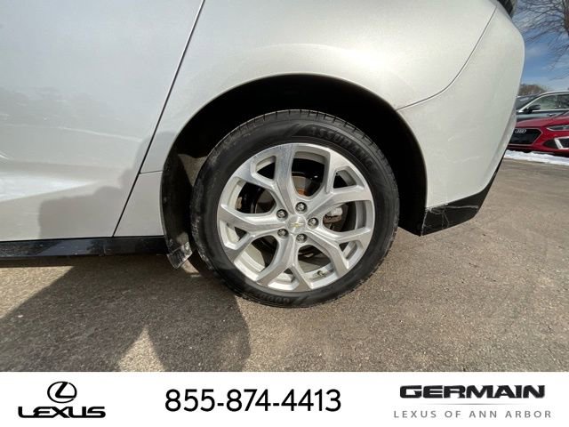 Used 2016 Chevrolet Volt Premier w/ Driver Confidence Package image 24