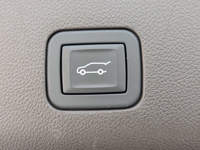 Used 2024 Chevrolet Tahoe LT AWD/4WD image 13