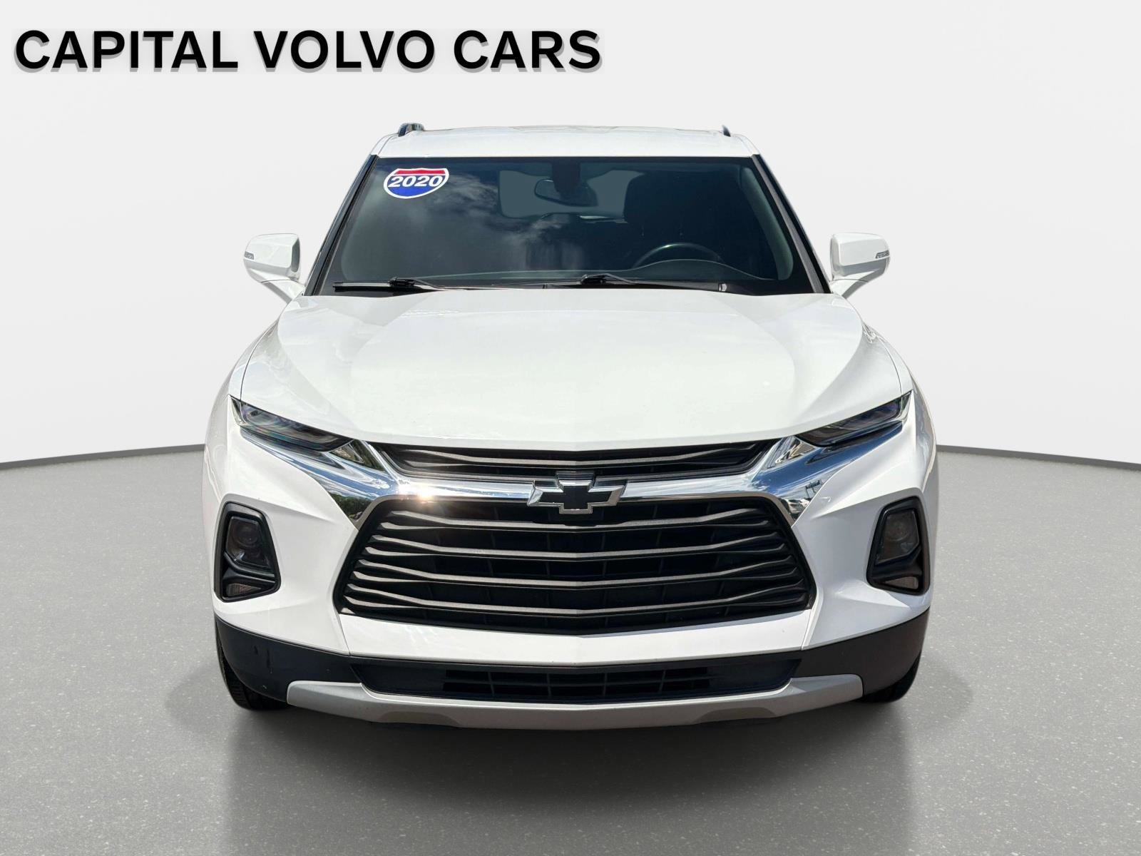 Used 2020 Chevrolet Blazer LT FWD image 2