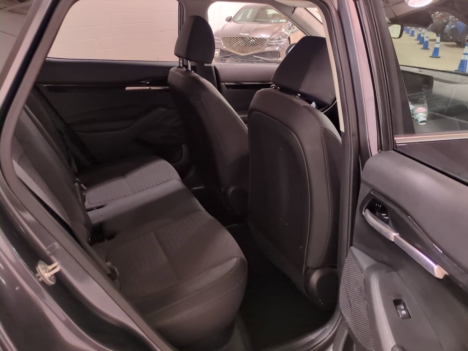 Certified 2021 Kia Seltos S image 13