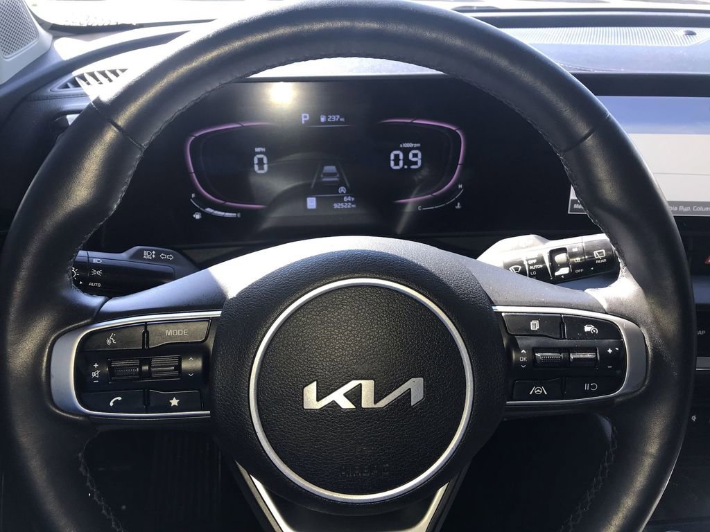 Used 2023 Kia Sportage EX image 14