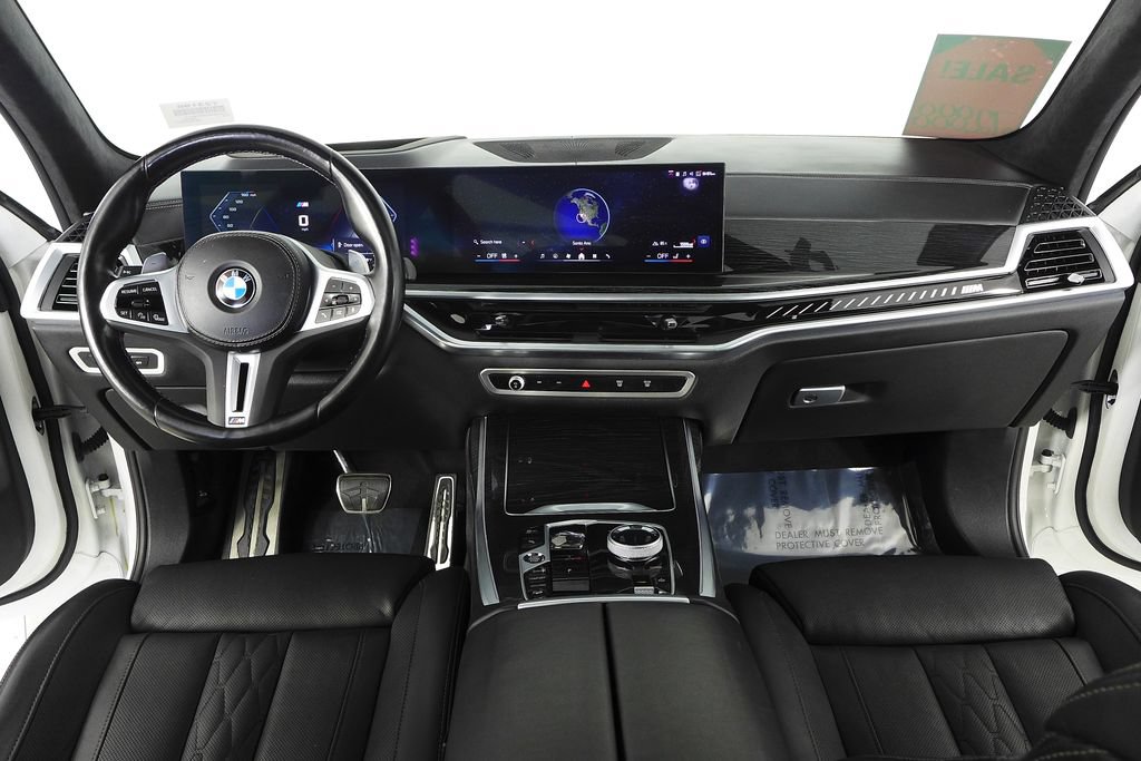 Used 2024 BMW X7 M60i w/ Executive Package AWD/4WD image 27