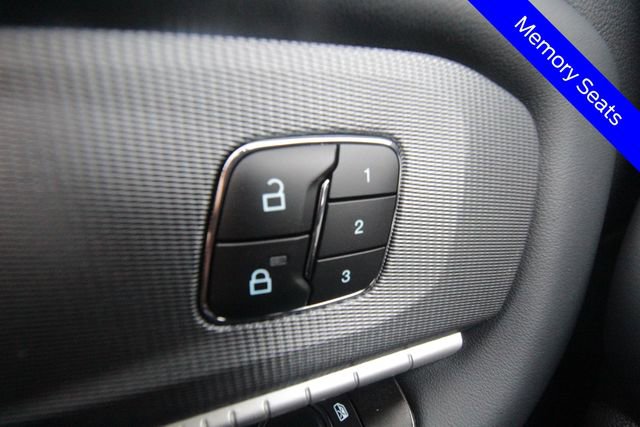 New 2026 Ford Explorer ST-Line w/ ST-Line Street Pack image 3