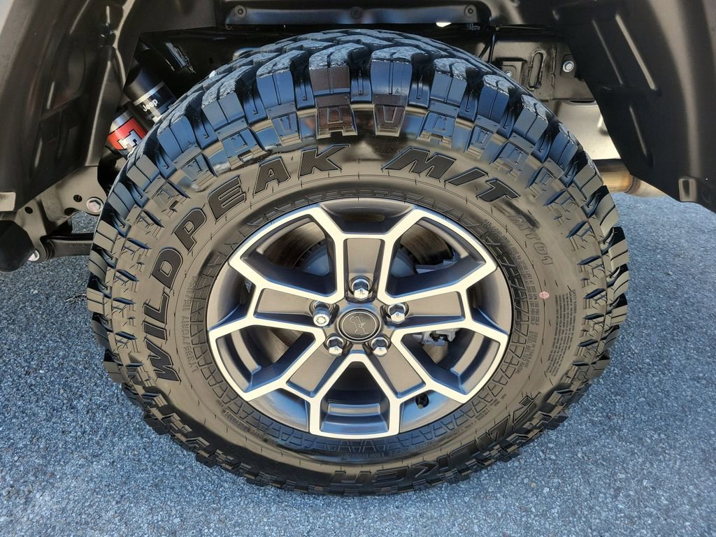 Used 2025 Jeep Gladiator Mojave w/ Steel Bumper Group image 7