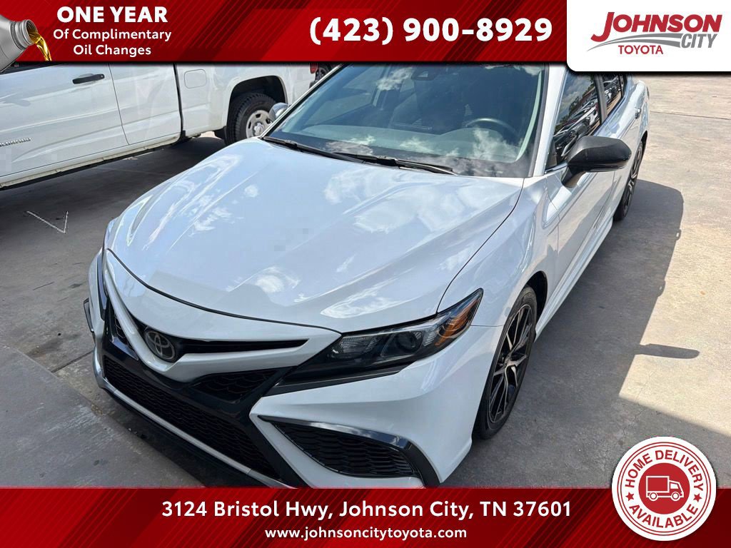 Used 2023 Toyota Camry SE