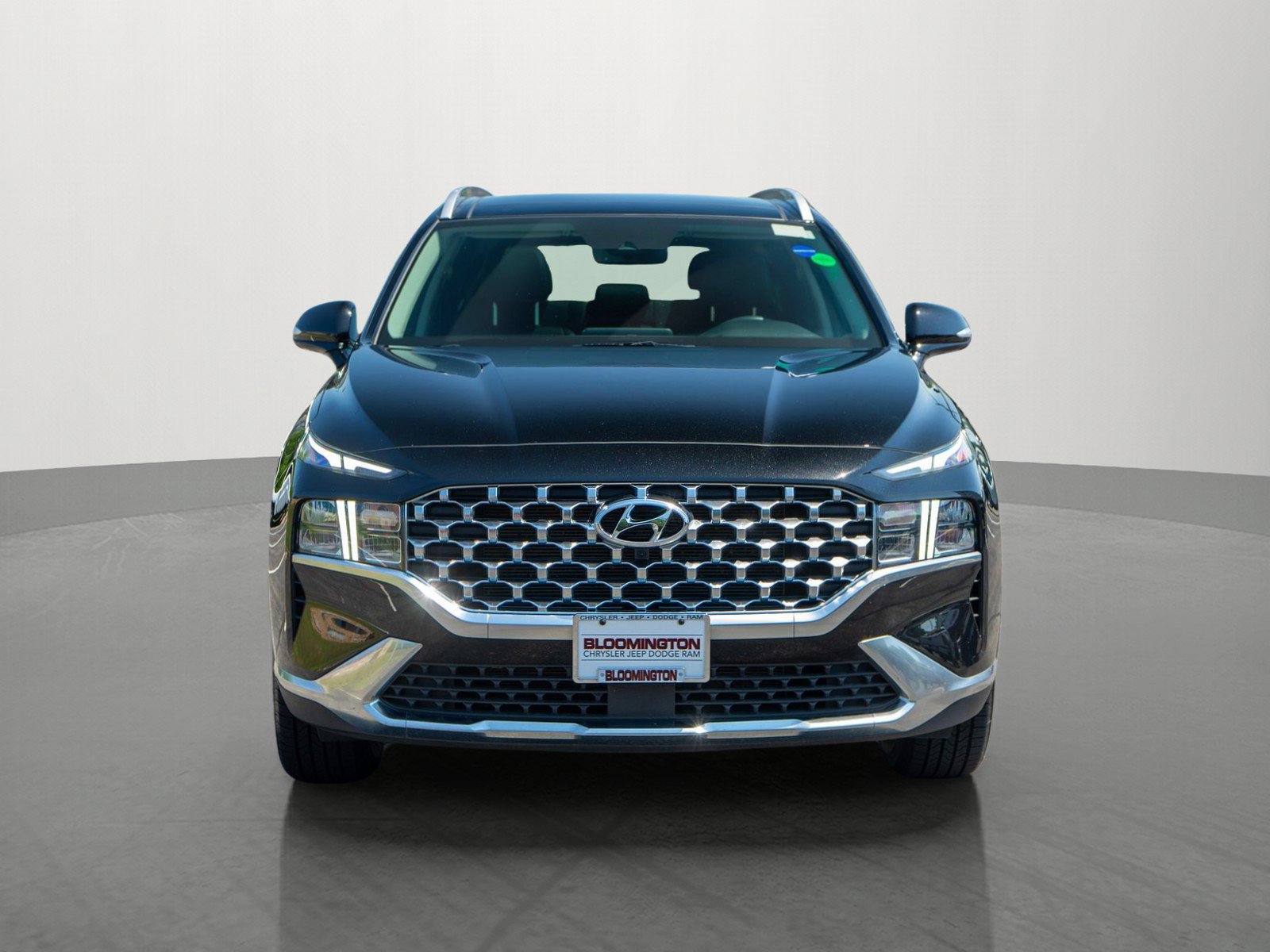 Used 2023 Hyundai Santa Fe SEL w/ Premium Package AWD/4WD image 2