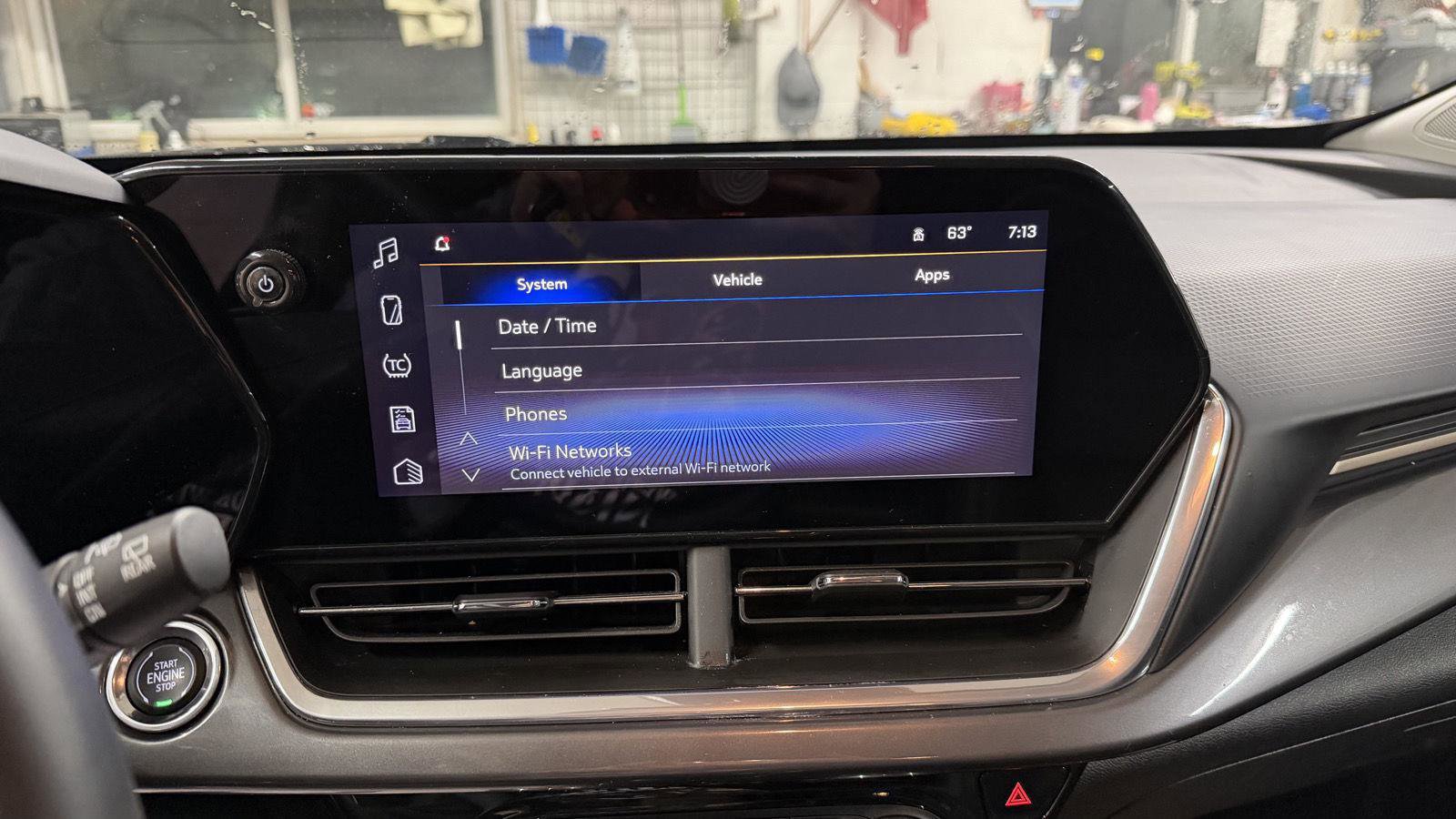 Used 2024 Chevrolet Trax ACTIV w/ Driver Confidence Package image 16