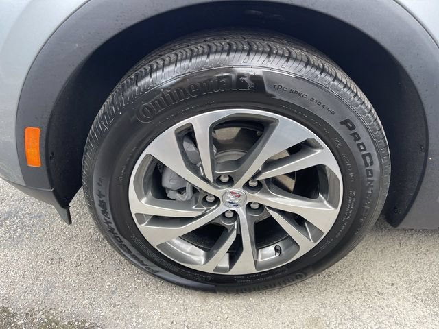 Used 2023 Buick Envision Essence FWD image 2