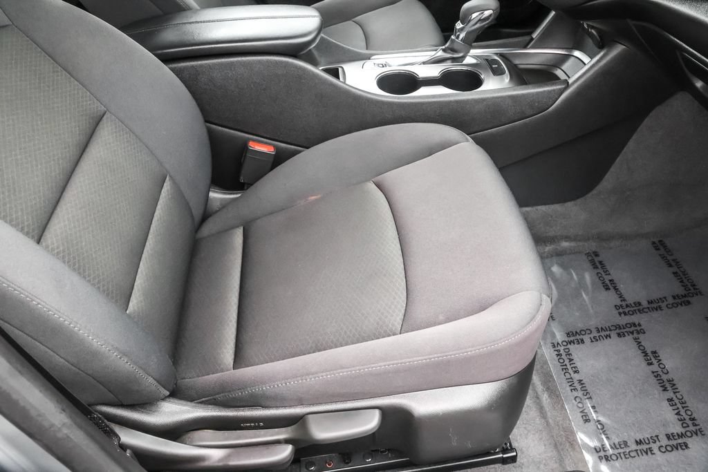 Used 2023 Chevrolet Malibu LT FWD image 38