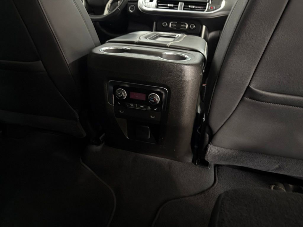 Certified 2021 Chevrolet Suburban Premier w/ Premium Package AWD/4WD image 21