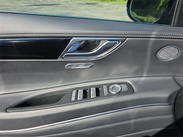 Used 2025 Genesis GV80 2.5T Standard image 13