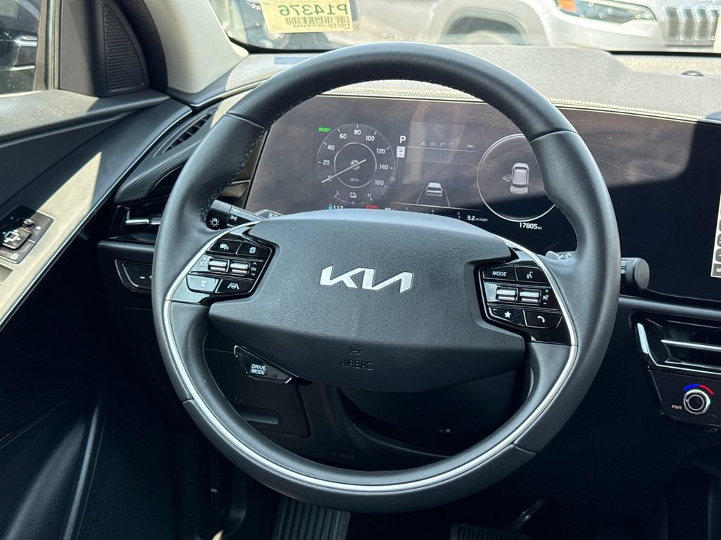 Used 2023 Kia Niro Wind FWD image 23