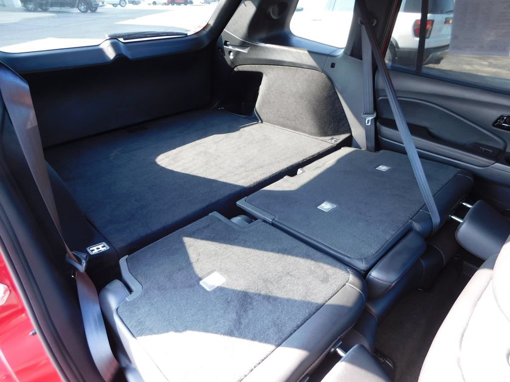 Used 2025 Honda Passport Black Edition image 30