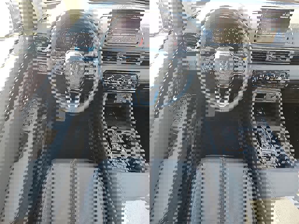 New 2025 Honda Pilot EX-L image 8