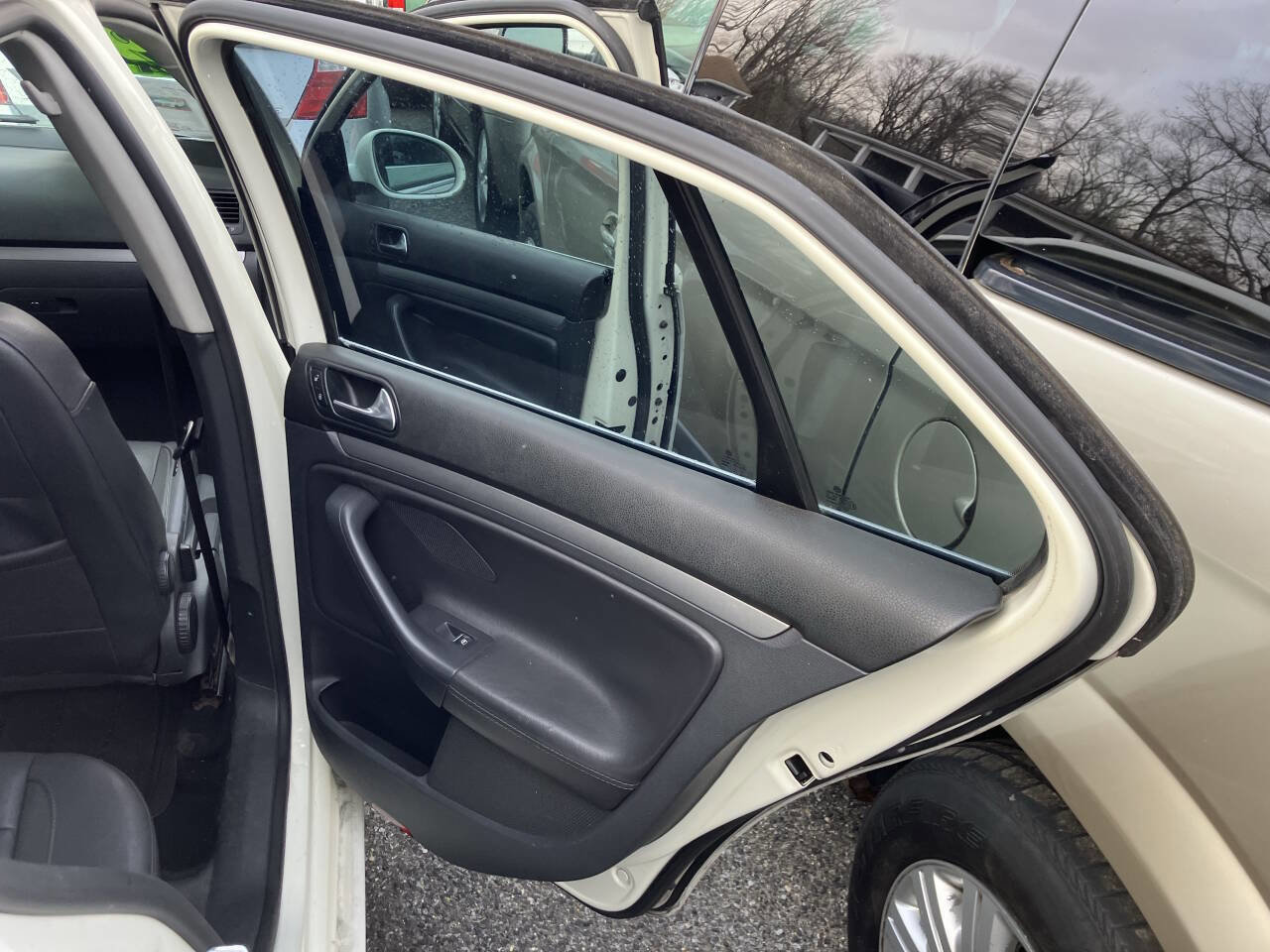 Used 2008 Volkswagen Jetta SE image 15