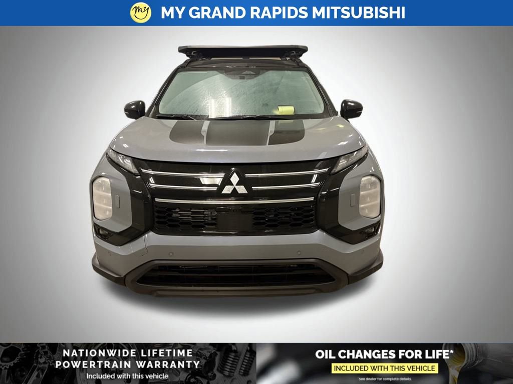 New 2026 Mitsubishi Outlander Trail Edition image 8