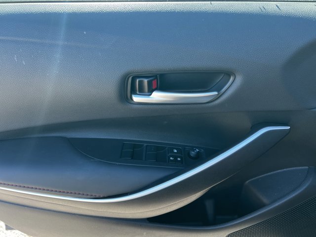 Certified 2025 Toyota Corolla SE image 11