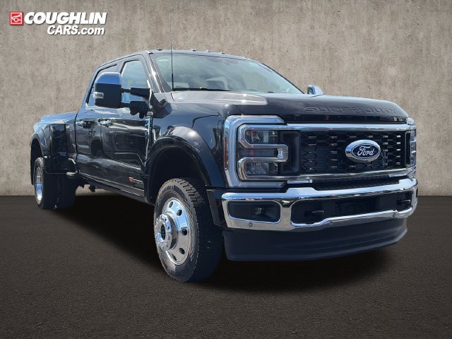 New 2027 Ford F450 Lariat w/ Lariat Ultimate Package