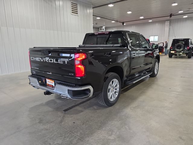 Used 2024 Chevrolet Silverado 1500 LTZ AWD/4WD image 8
