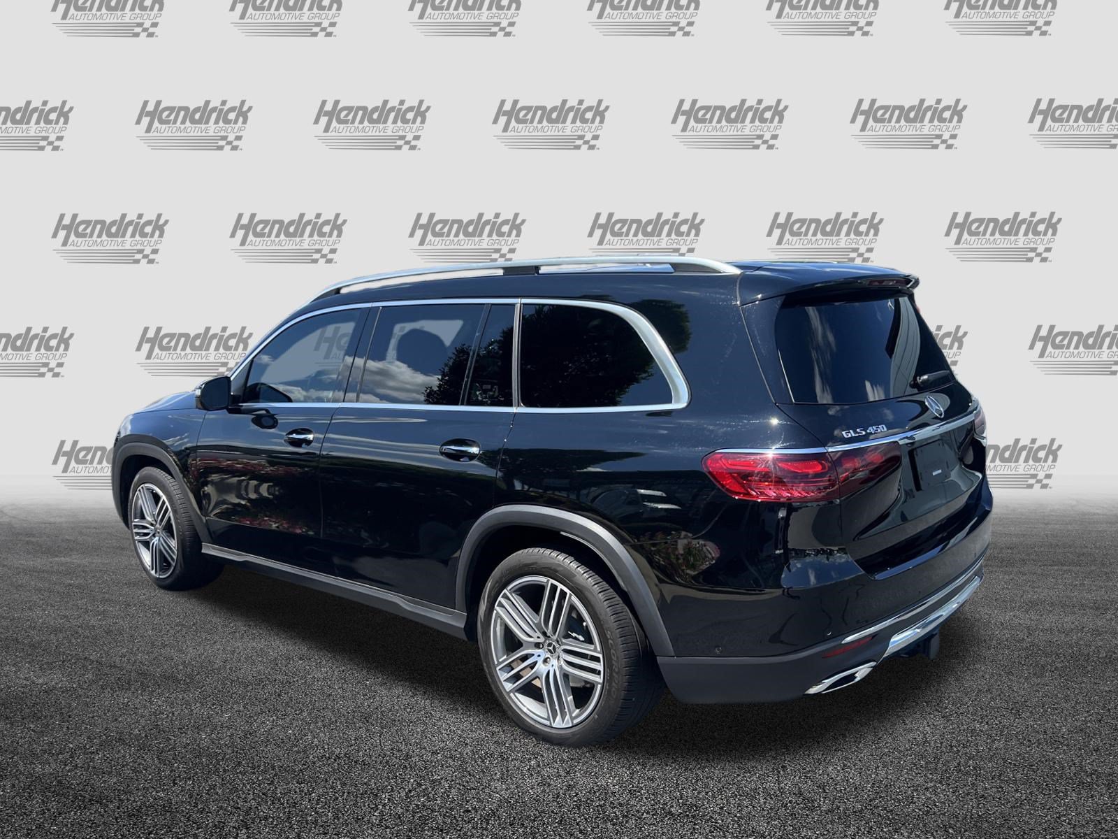 Certified 2025 Mercedes-Benz GLS 450 4MATIC image 8