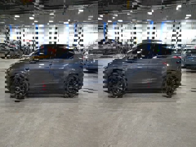 Used 2022 Tesla Model Y Performance image 1