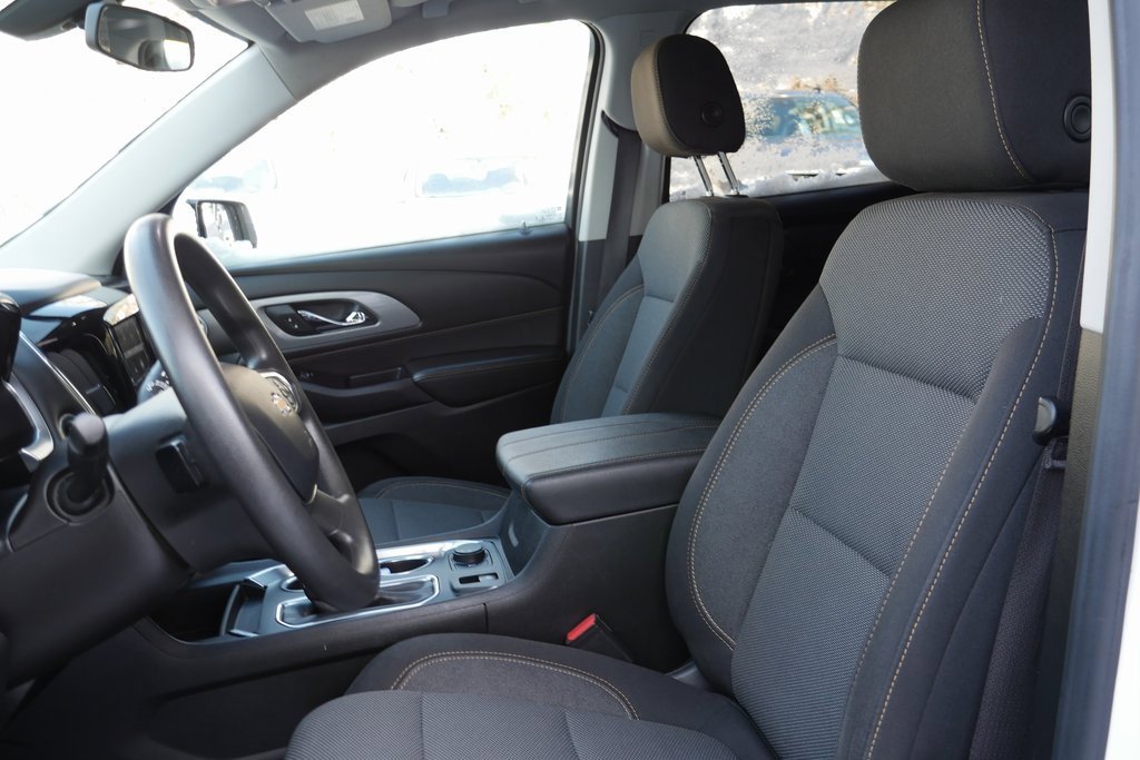 Used 2020 Chevrolet Traverse LS w/ LPO, Floor Liner Package image 9