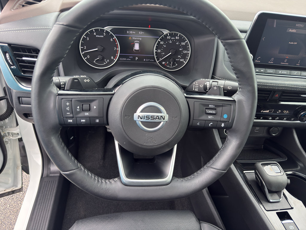 Certified 2021 Nissan Rogue SV w/ Premium Package AWD/4WD image 16