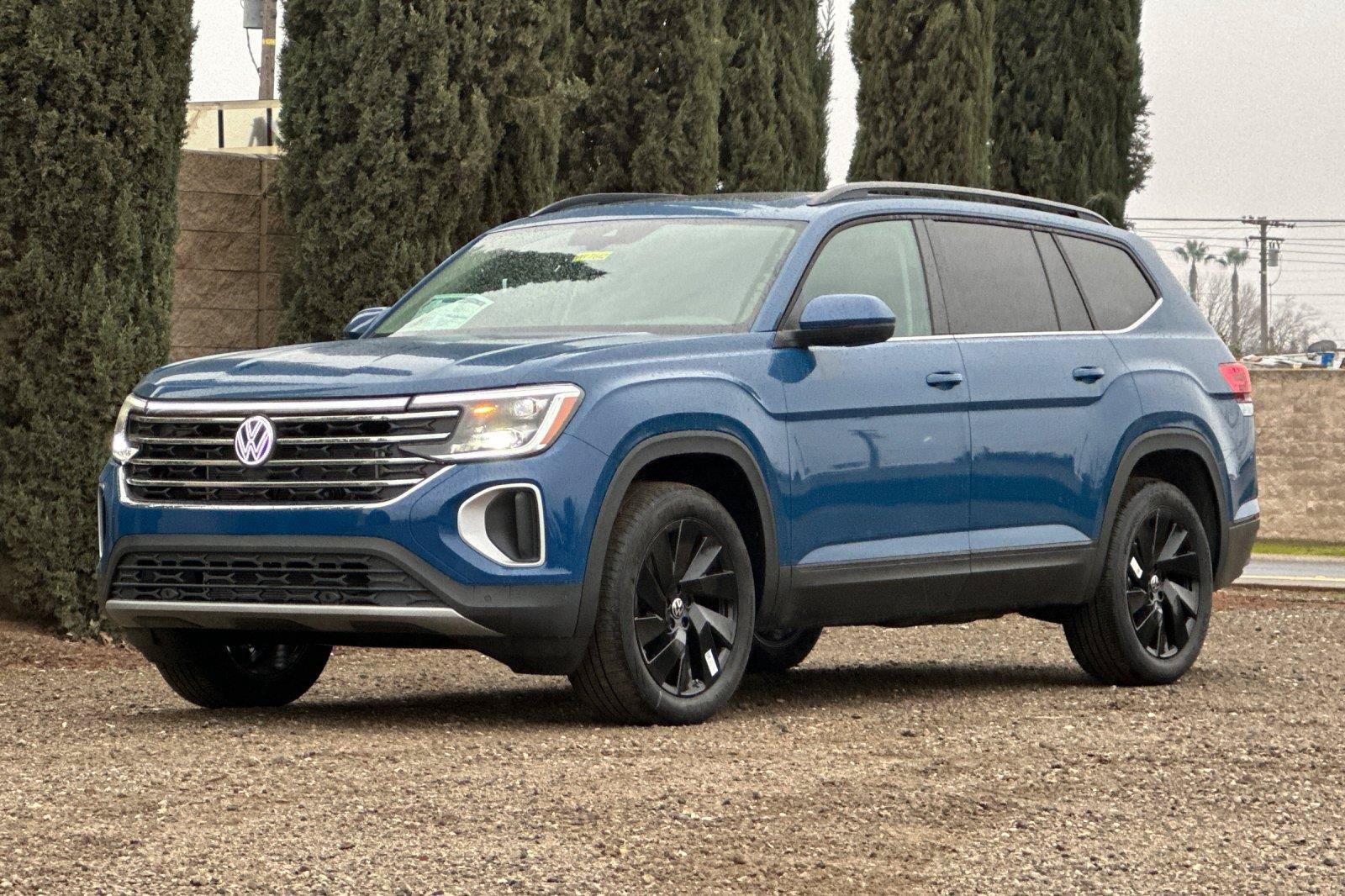 New 2026 Volkswagen Atlas SE FWD image 7