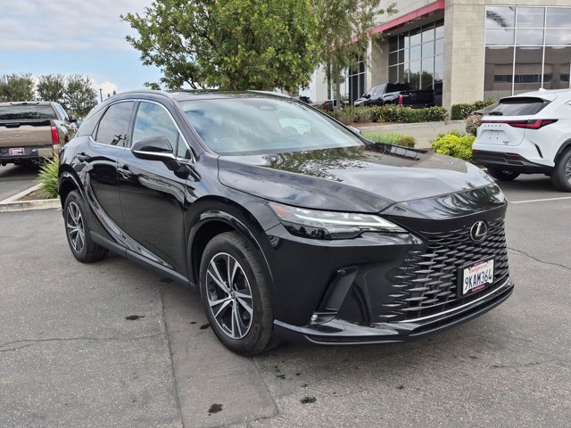 Used 2024 Lexus RX 350 FWD w/ Technology Package image 3