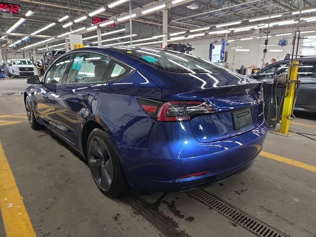 Used 2022 Tesla Model 3 Long Range image 4