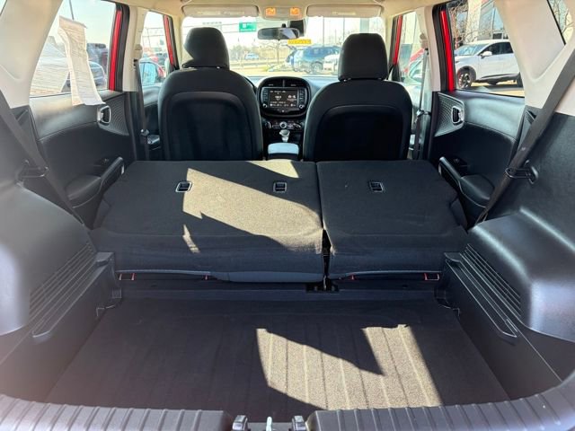 Used 2023 Kia Soul LX w/ LX Technology Package image 20