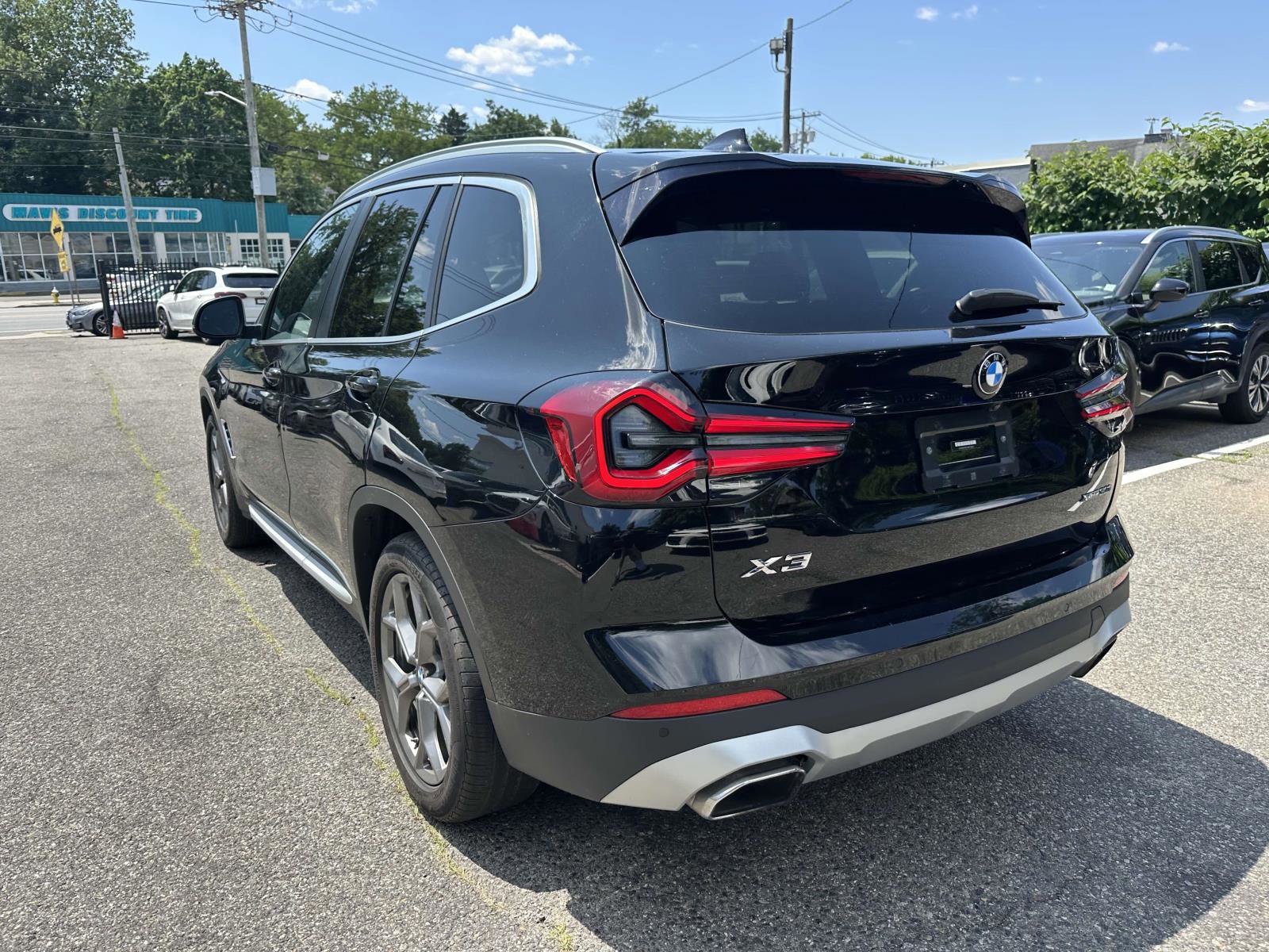 Used 2022 BMW X3 xDrive30i w/ Premium Package 2 AWD/4WD image 6