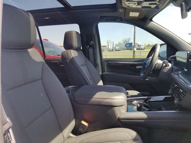 New 2026 Chevrolet Tahoe RST w/ Comfort Package image 16