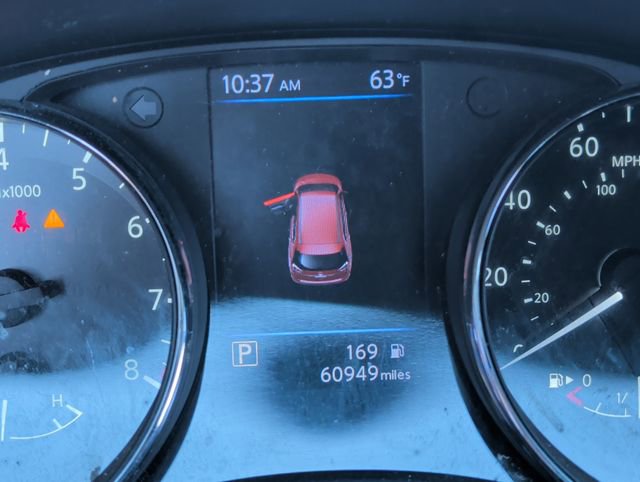 Used 2018 Nissan Rogue SV image 8