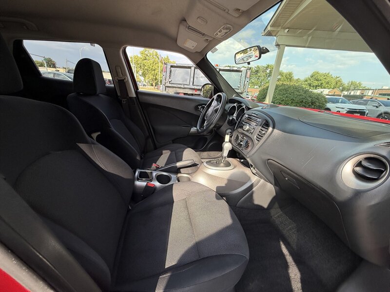 Used 2014 Nissan Juke S w/ Midnight Edition 2.0 FWD image 12