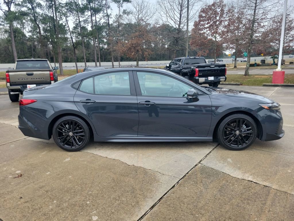 Certified 2025 Toyota Camry SE image 8