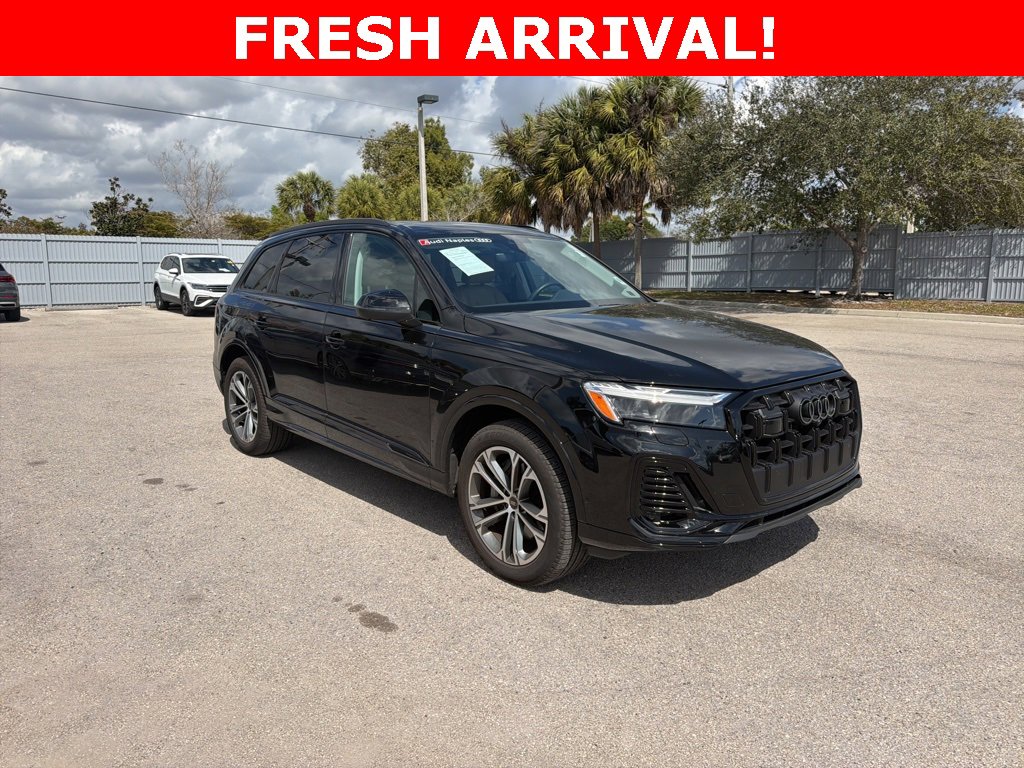 Used 2025 Audi Q7 2.0T Premium w/ Convenience Plus Package